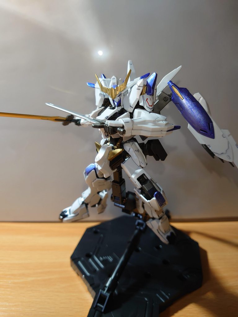 部分的にマーカーのゴールドを使っているところが本機のこだわりポイントです。