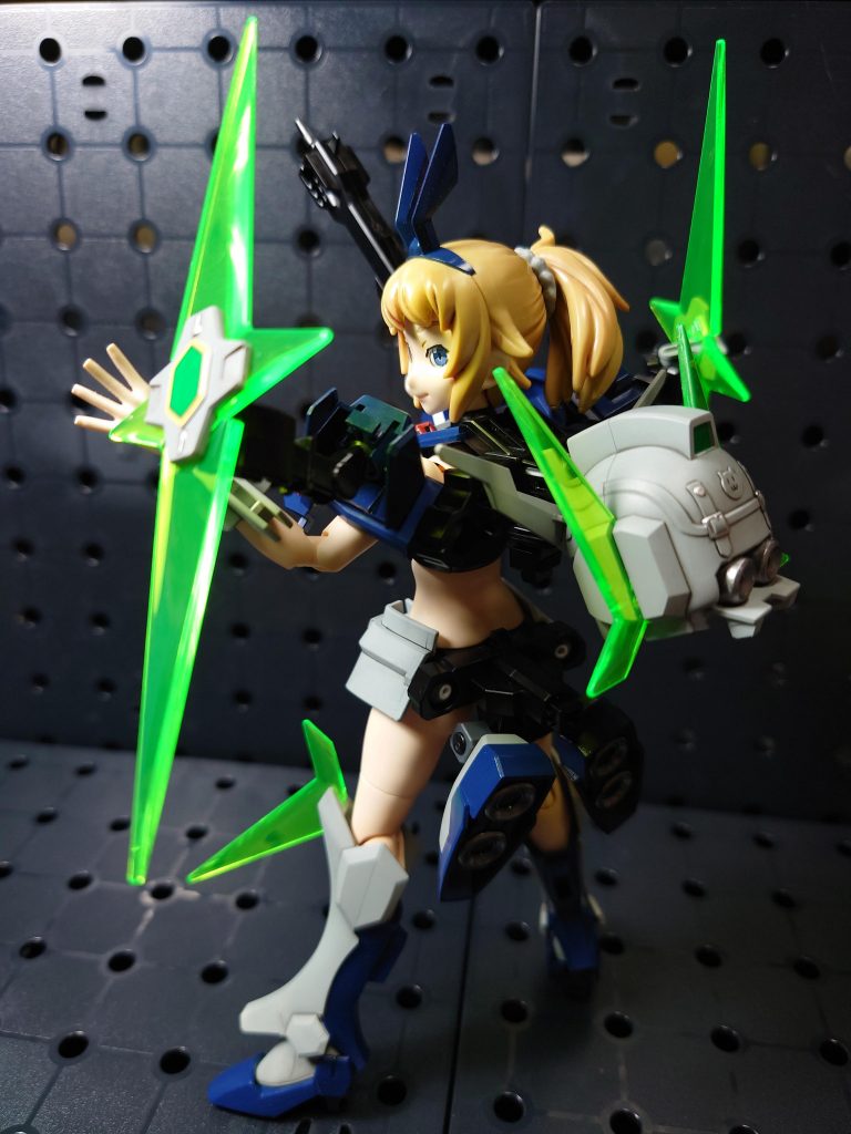 この ふみな は背面からがかっこいいですな。