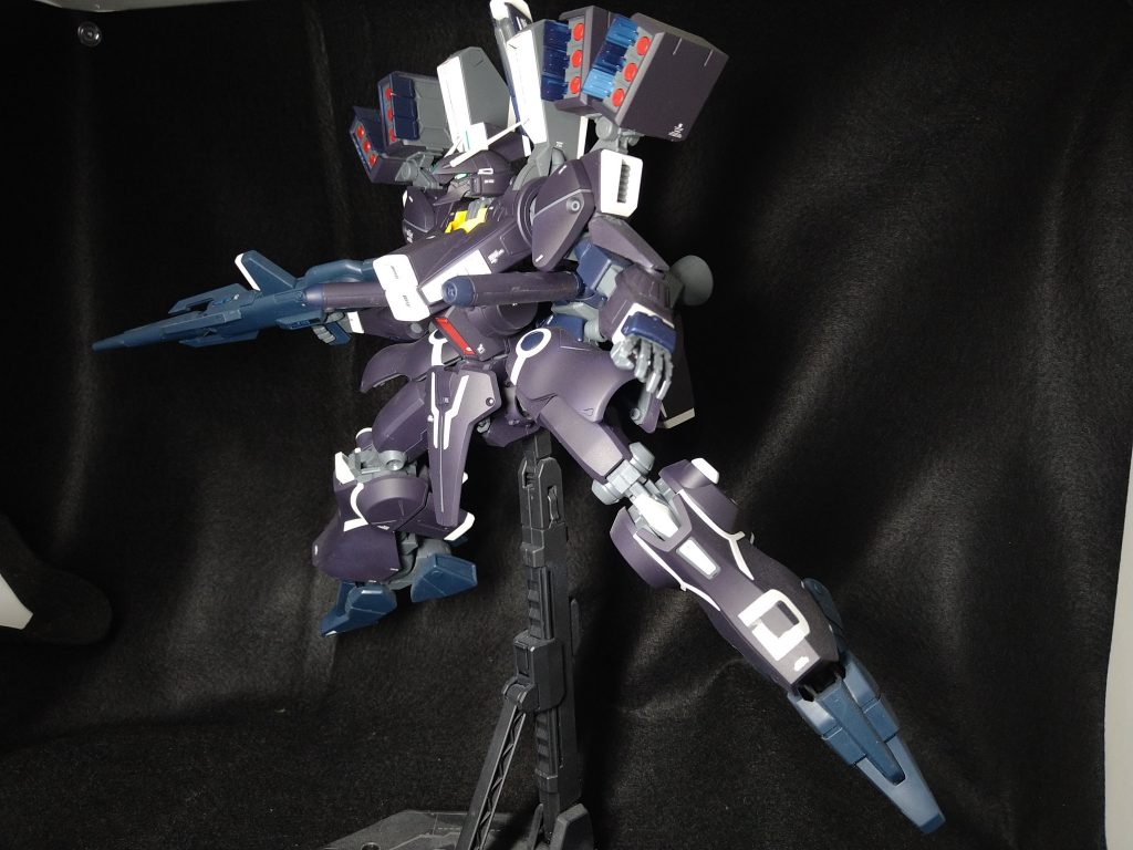 背面ビームキャノン展開