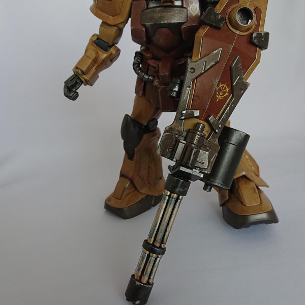 MGグフカスタムデザートタイプ