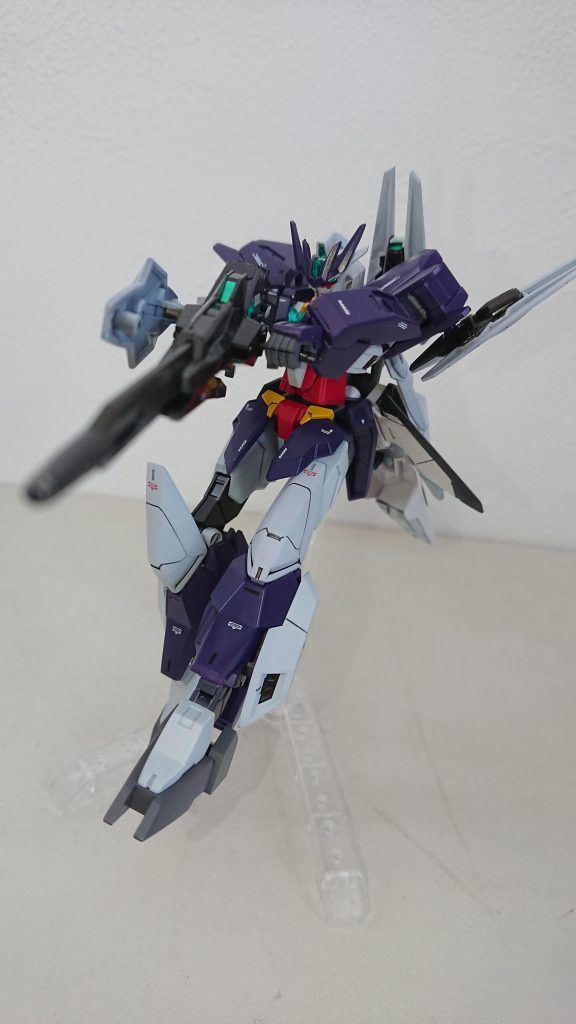 HGユーラヴェンガンダム–4枚目/制作者：えぐ㌠