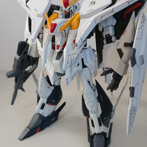 HGクスィーガンダム