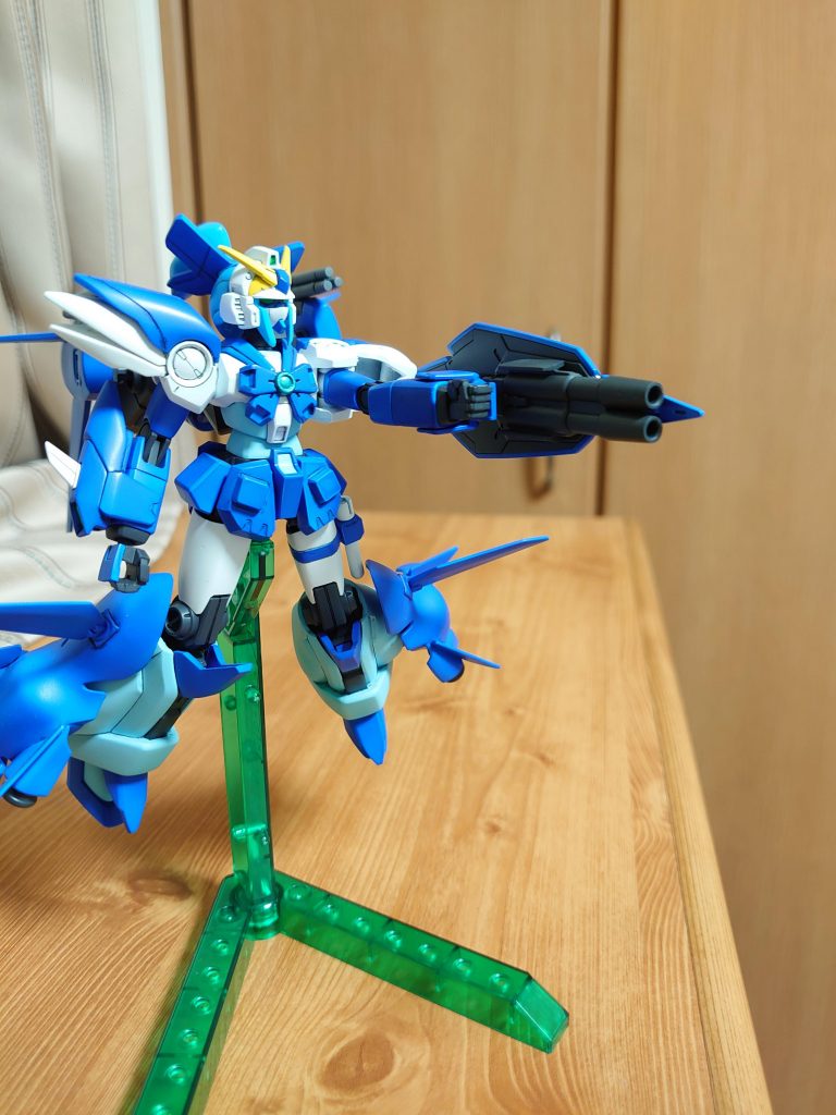 シールドライフル。シールドはエクシア、ライフル部分はコマンドフミナから拝借