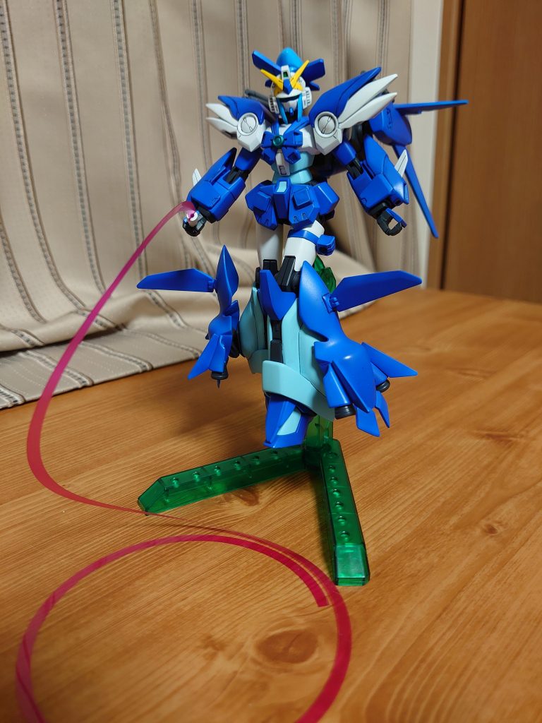 ビームリボン。ふともものサーベルラックから取り出します