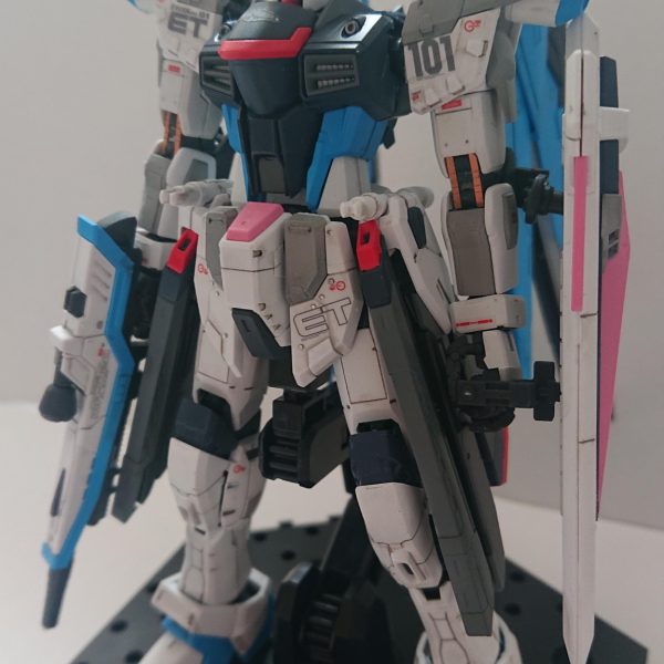 RGフリーダムガンダム