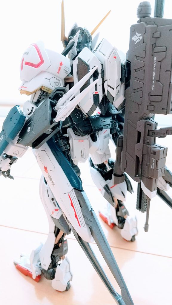 腰のブースターがお気に入り