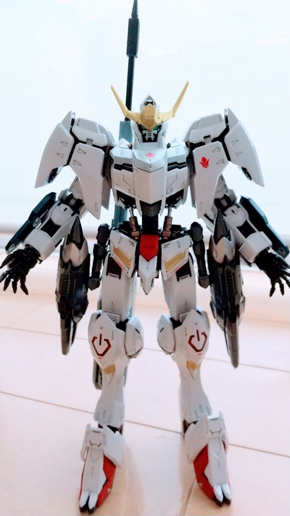 最後は第6形態胸と肩のアーマーが印象的です腰のブースターも良い感じです