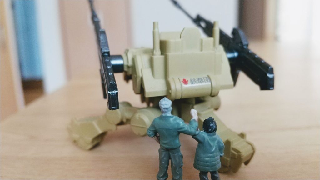 後ろ姿の方がいいかな？鉄華団マークがないのが残念な背中