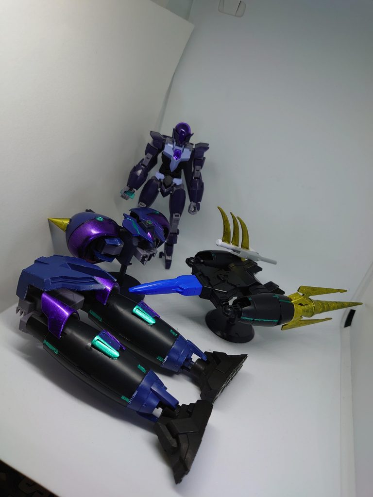 ゲッターなのでアーマー収納状態を3つに分割、ゲットマシンっぽくしてみました