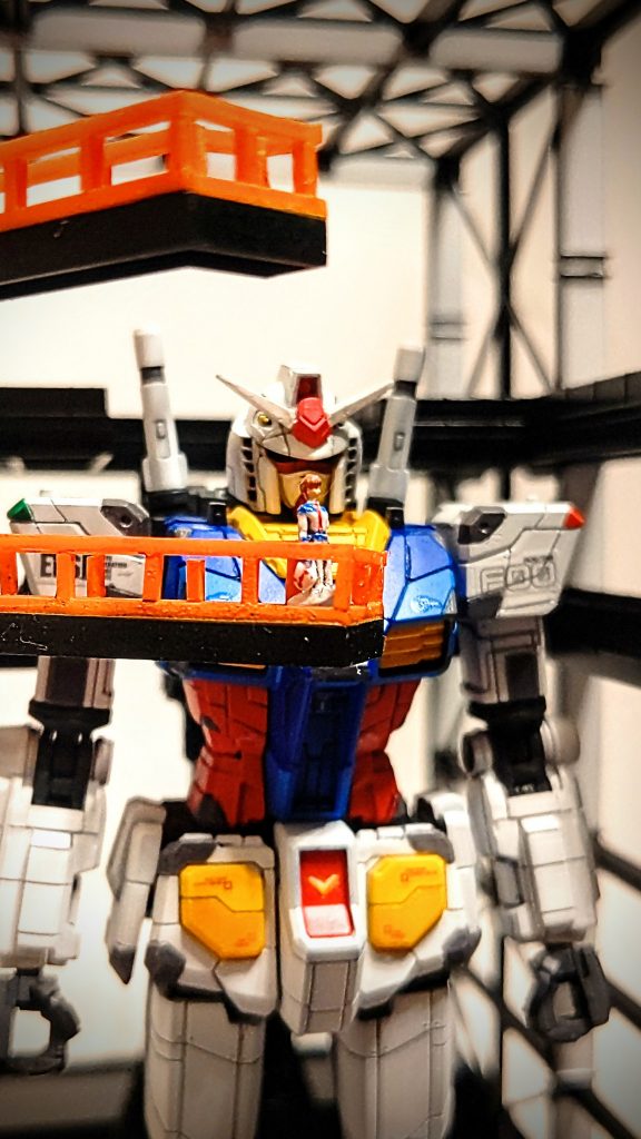 RGガンダムに付属のアムロくんをデッキに