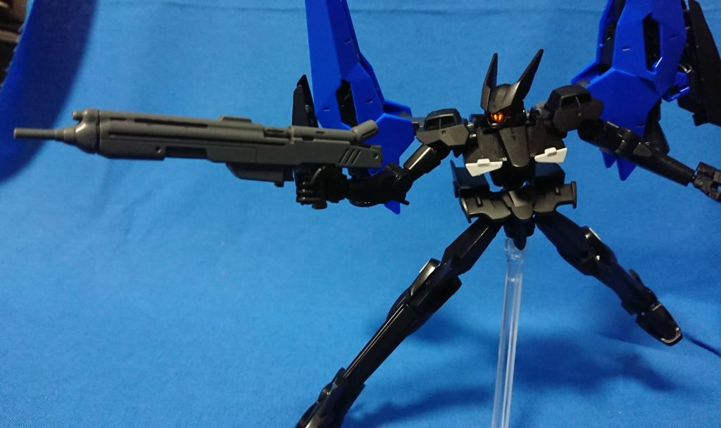 武装は試作ライフルａ型のみ
