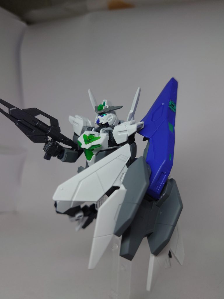 コアディフェンサーは2個使用し、コアガンダム時でも高い出力と防御性能を確保。