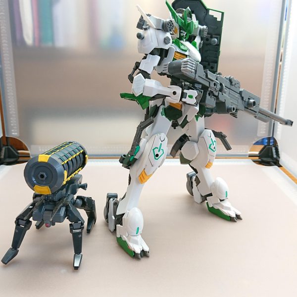 バルバトスロビンフッド(重武装形態)