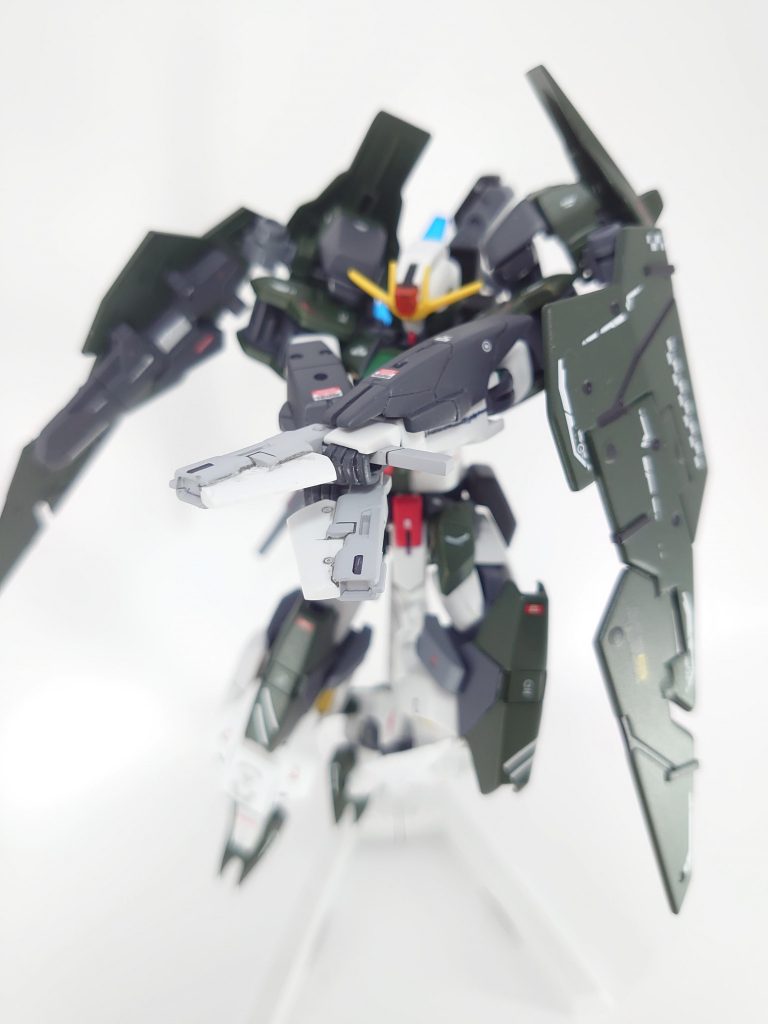 GNビームピストルⅡ連射性能に優れた小型ピストルリアブースターに2丁装備