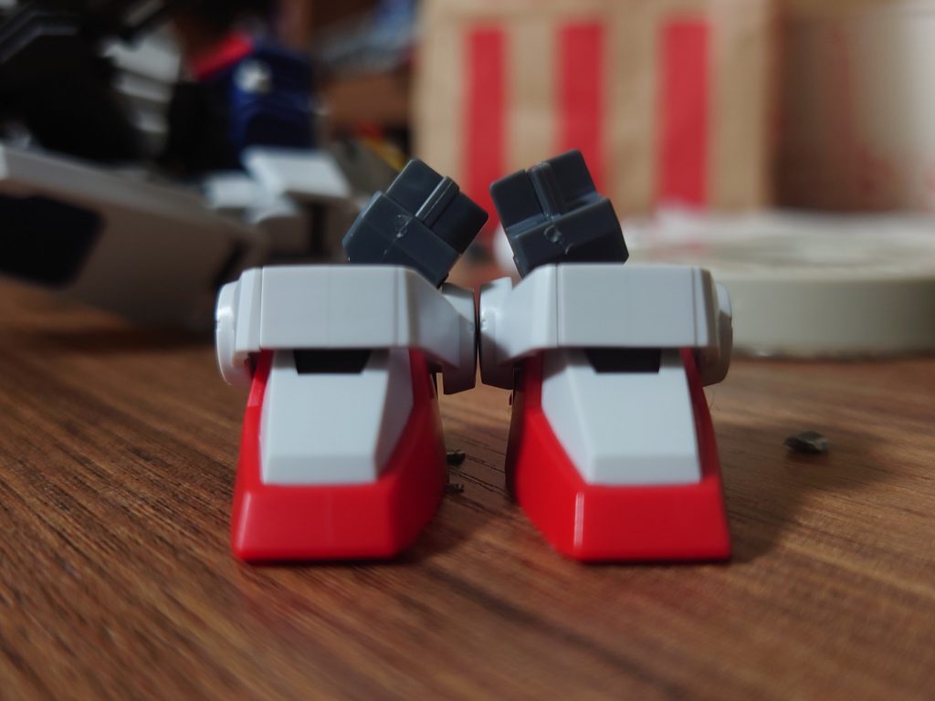 左側が加工後の可動域