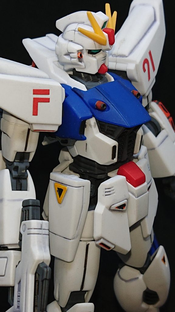 スミ入れが上手くいってないですね。