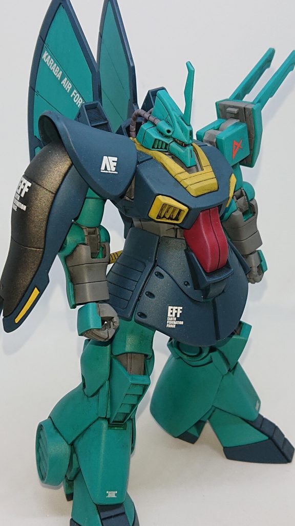 そんなに好きなMSではなかったのですが、作ってみてカッコよさに気付きました。