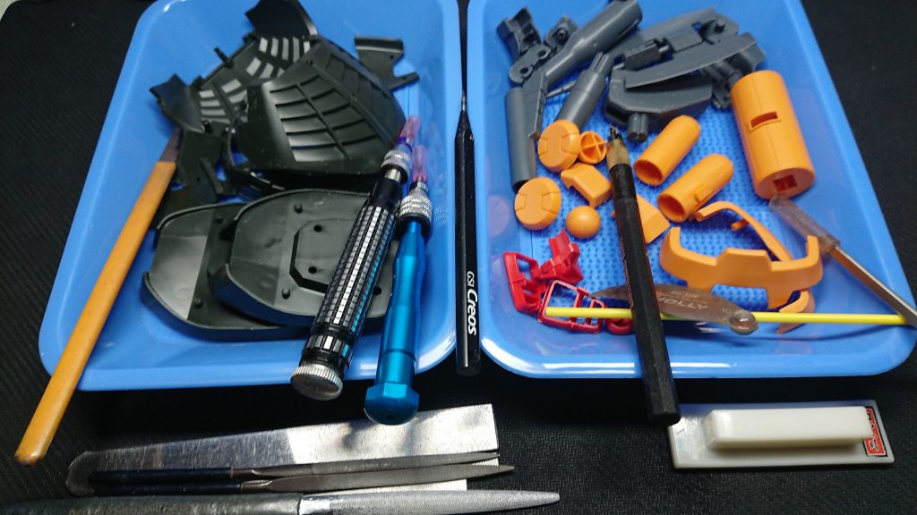 ゲート処理とモールドの彫り直しを。