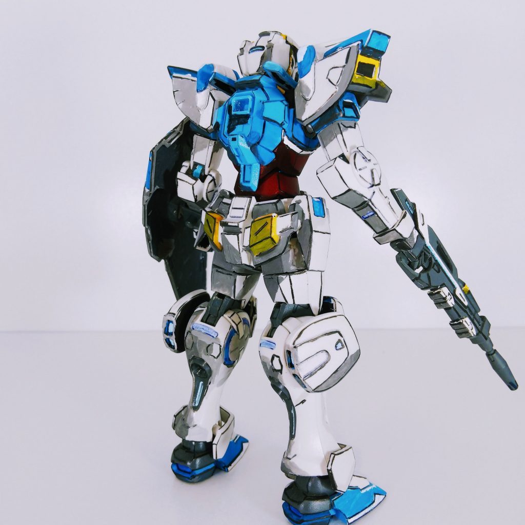 背面は手抜き。