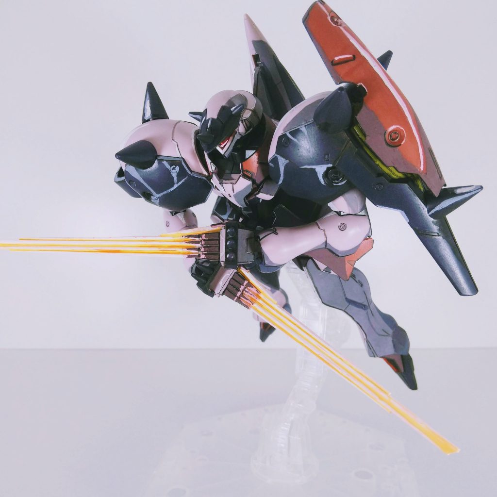 肩アーマーのワカメ影もまだ不自然な気がする。もっと研究が必要です。