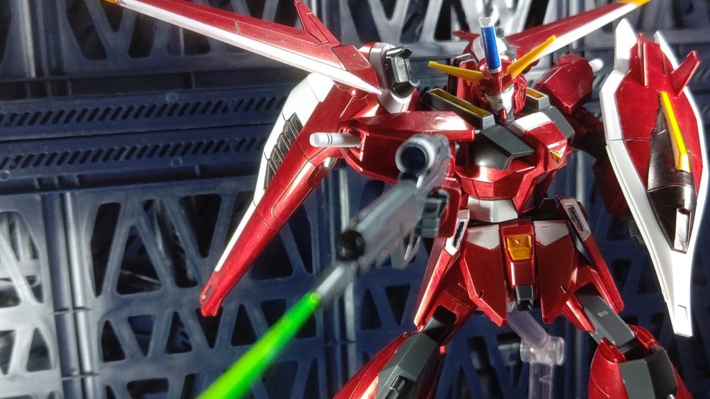 『力を持つ者なら、その力を自覚しろ!』※ビームはウイングゼロのビーム・サーベルです