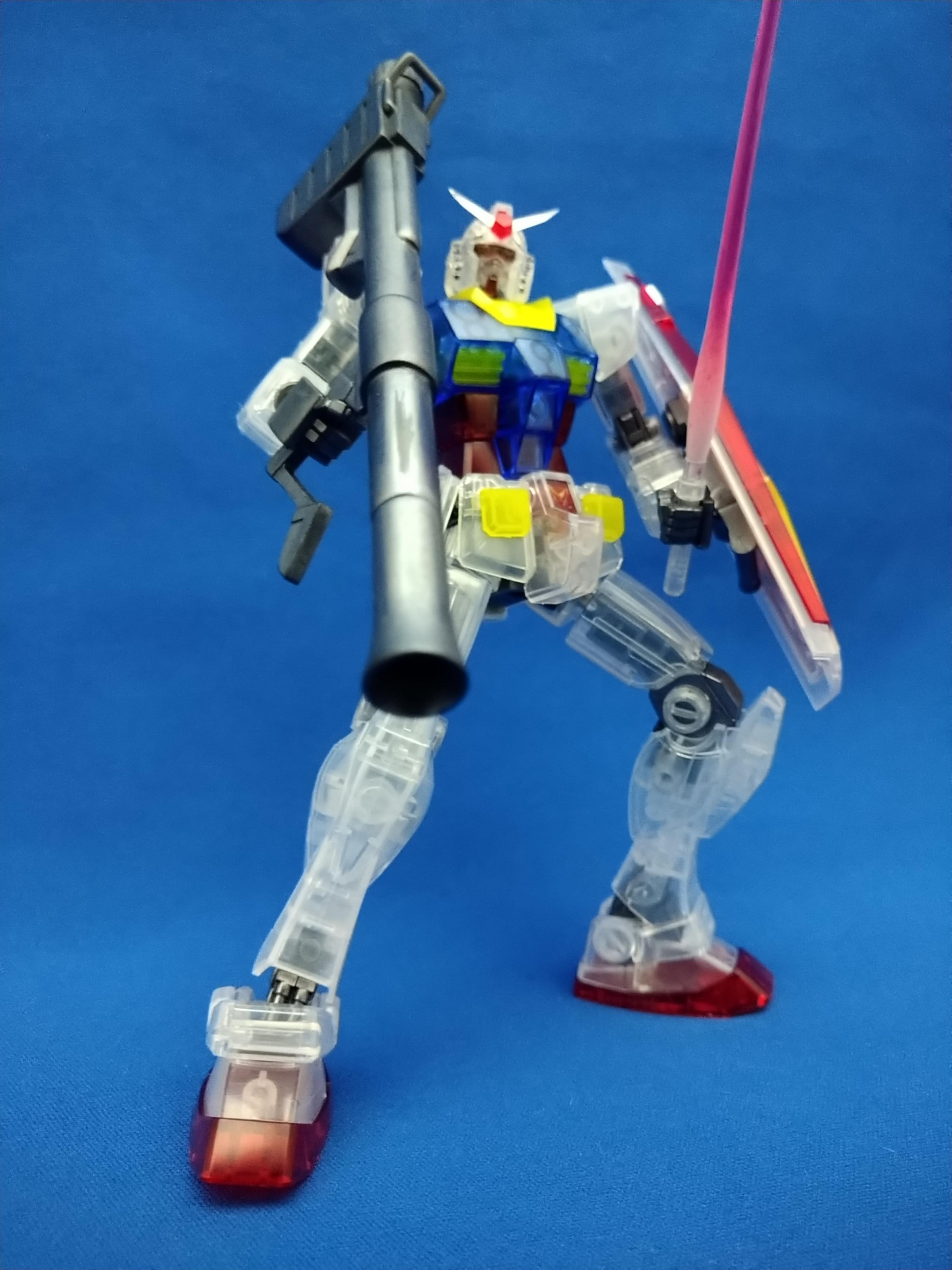 Hguc リバイヴガンダム クリアカラー Ash7045fさんのガンプラ作品 Gunsta ガンスタ