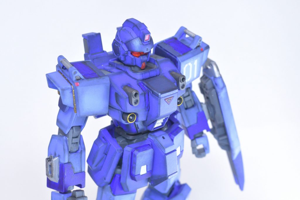 おでこガードの色がお気に入り。今回、写真ではっきり出るように濃い目のパステルにしてあります。全体的に重さが出せてたらいいなと。