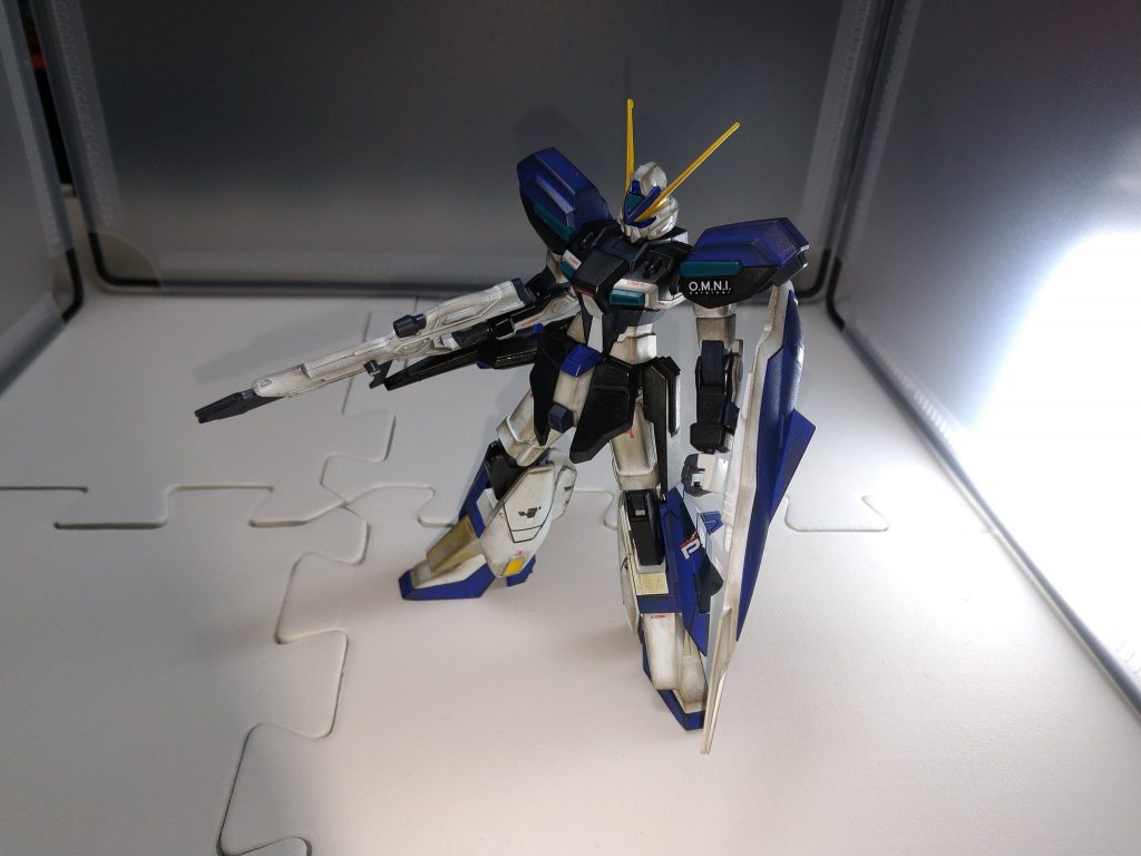 PS装甲のデカールがお気に入りです!手首パーツ失くしたので、そのままA-Zガンダムのを拝借しました…。