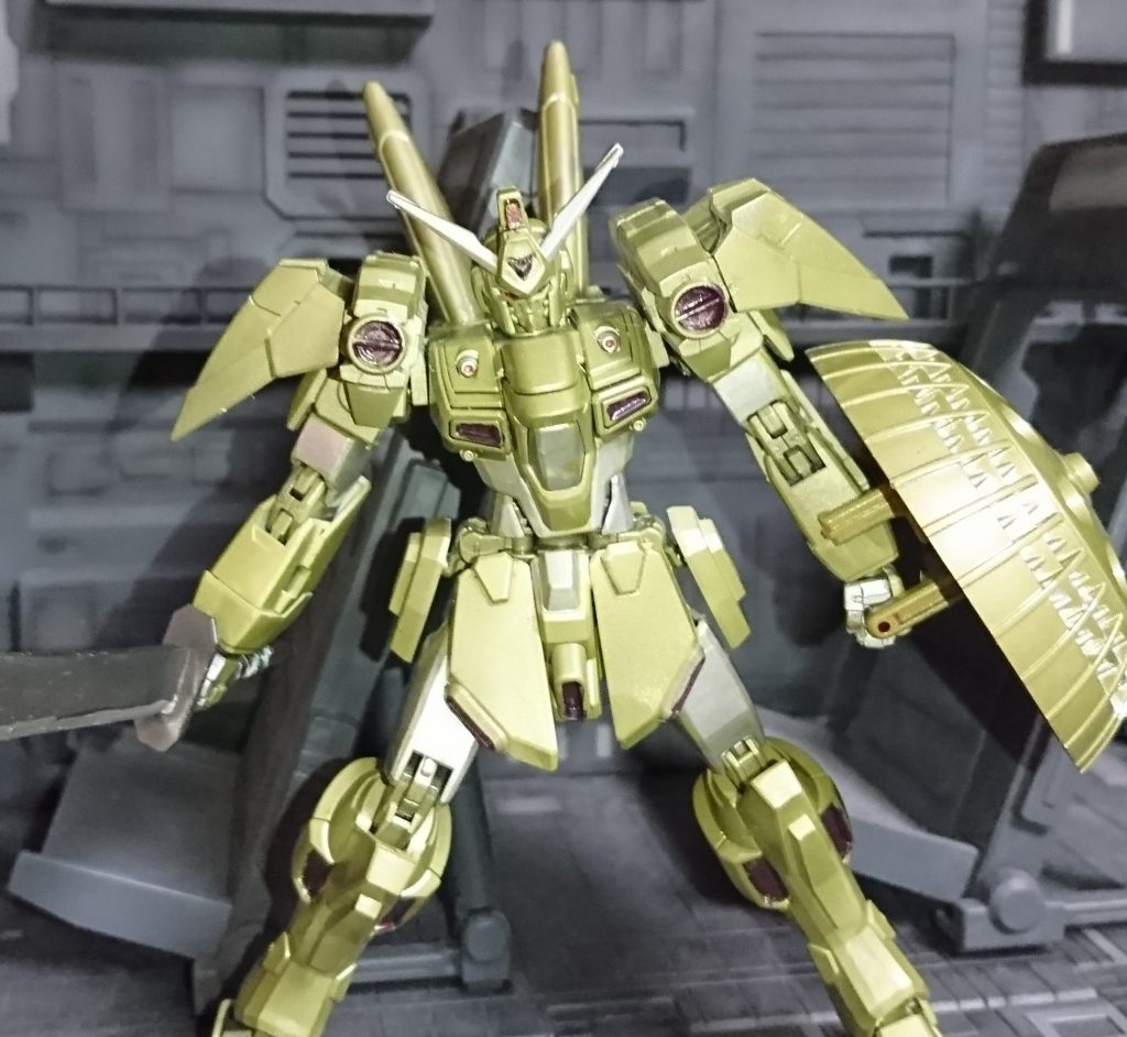 色はメタリックライトグリーンとシルバー