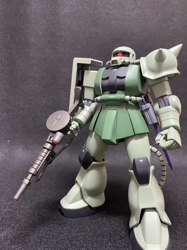 正面。うん、ザクって感じw