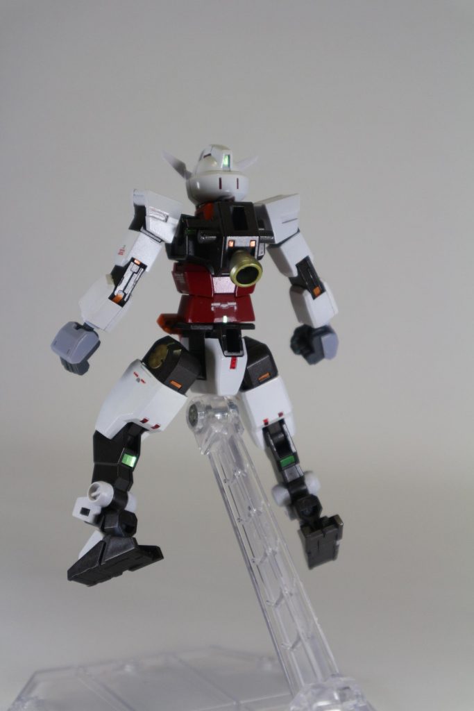 コアガンダムアグニと同じくマーズフォーのものを使ってます。関節やセンサー部にラピーテープを入れています。