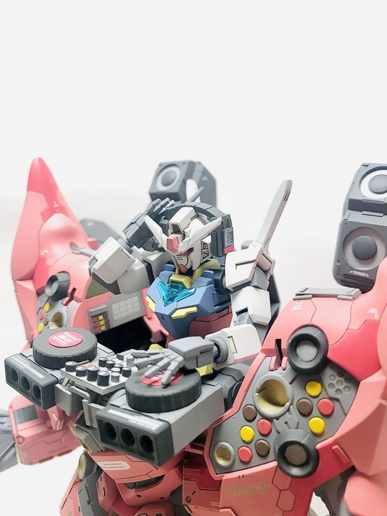 ということでコアガンダムfeat.ネオ・ジオングライブコンサートver.でした。ご観覧ありがとうございました。