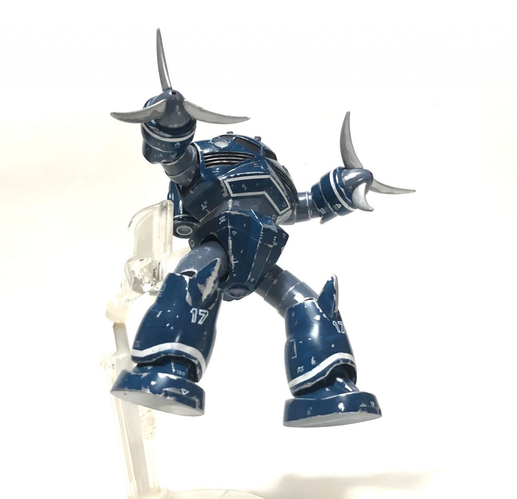 カイ：「スコープの十文字に敵の光が合ったらミサイルを撃つんだ。いいな！？」ミハル：「うん、わかるよ！」カイ：「あそこだ！」