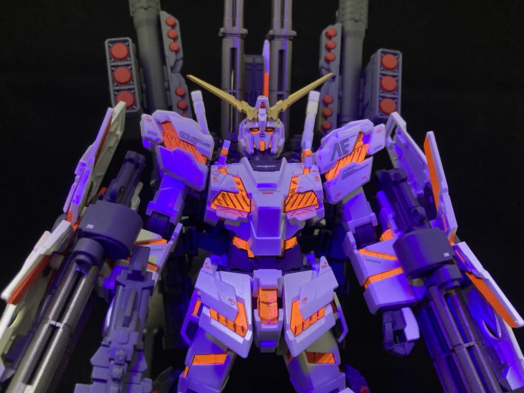 FAユニコーンガンダム エクストラフィニッシュ風 赤発光ver–3枚目/制作者：marion(まあ)