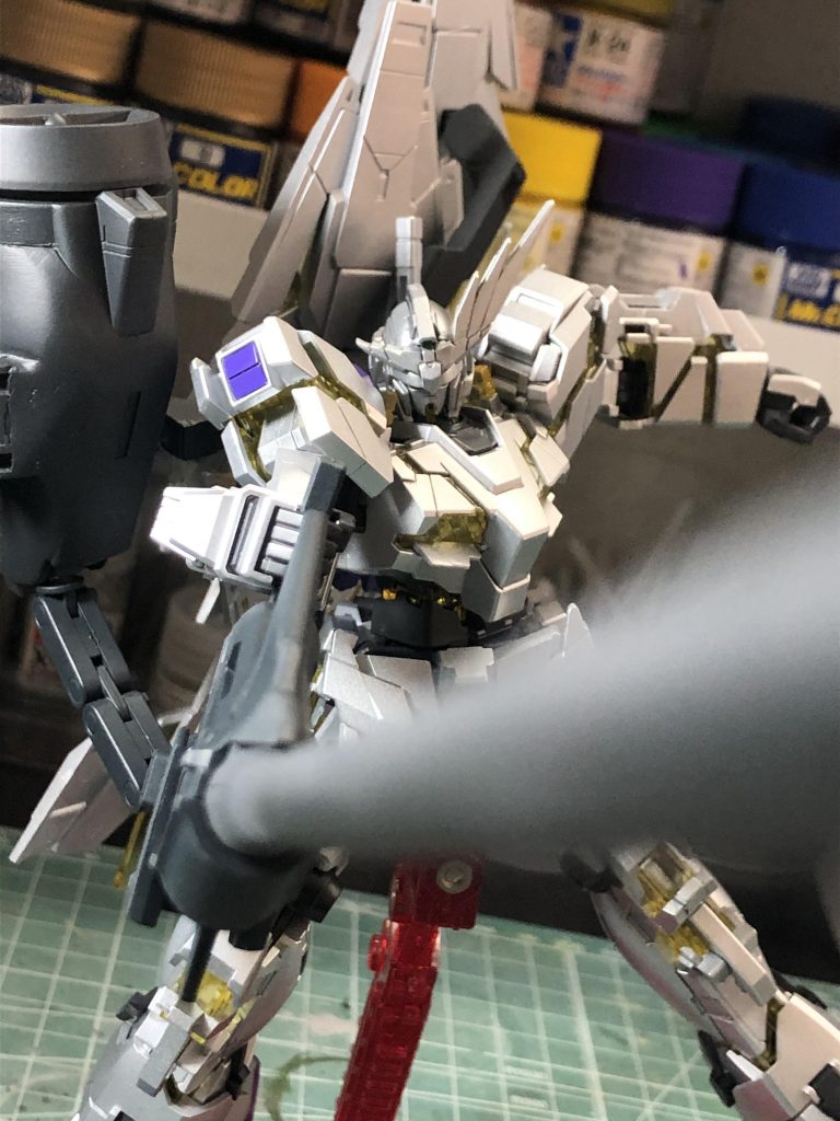 大型ジェネレーター直結のロングメガ粒子砲で長距離の部隊を一掃