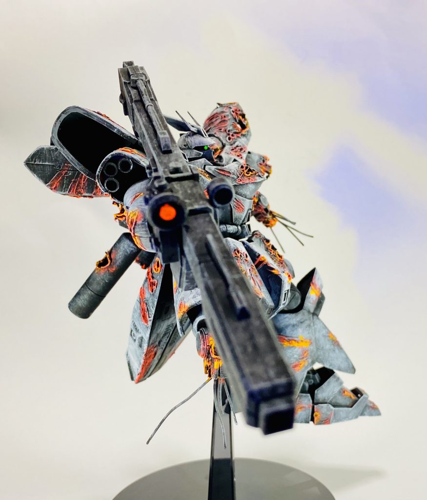 HGUC 1/144SCALE◇MSN-04 SAZABI サザビー 逆襲のシャア◇2次元彩色コミック調タッチ◇ダメージ加工塗装済み完成品–5枚目/制作者：H4co Y