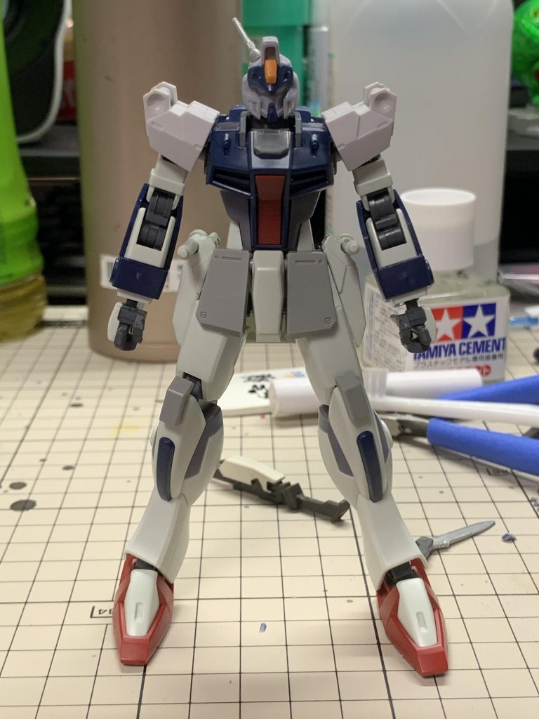 塗装前。ダガーLをベースにデュエル、ダブルオーダイバー、Ez-SRをミキシングしてるのがわかりやすいと思います。