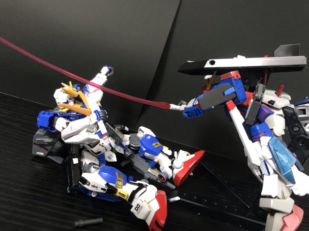 ウーアオー「くそ！ワイケーの！」デュナメス「こっちだ！」