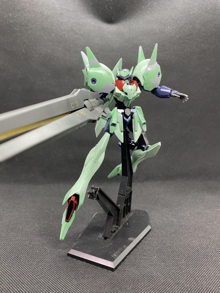 長めの足がアルスの異形な感じと相性がいいかなと個人的に感じてます