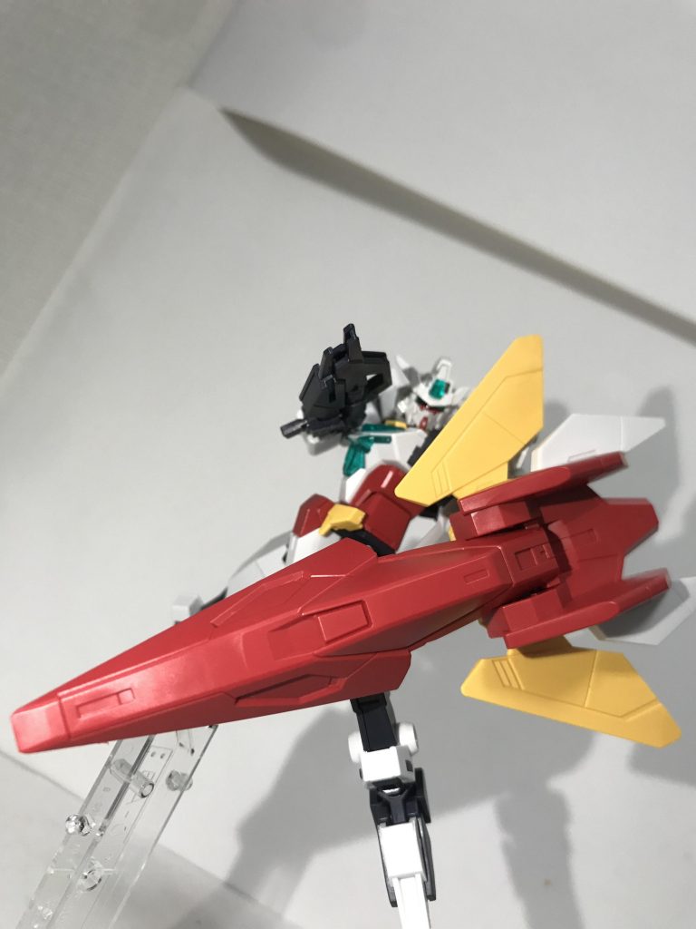 シールドデカイな!変形するんで仕方ないかと、