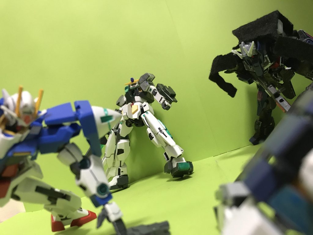 ワイケー「そん…な」　サバーニャ「お前…」ワイケー「…」ラファエル「そんな！クソ！」ワイケー「僕たちはどうすれば…」ラファエル「俺は…通信を続ける」ワイケー「えっ…俺ら2人でどうするんだよ！」ラファエル「お前はどうする？」　ワイケー「あっ…俺は潜入を続ける…」ラファエル「頼む…」その後ワイケーからは通信が途絶え、俺1人だ、ラファエル「それでも反発するか」ウーアオー「するさ！お前がどんな事情だかは　どうでもいい、どいてくれ…」