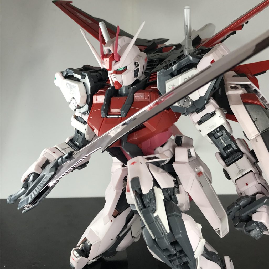 グランドスラムにいたっては、銃刀法違反レベルの刃渡り20cm超え!