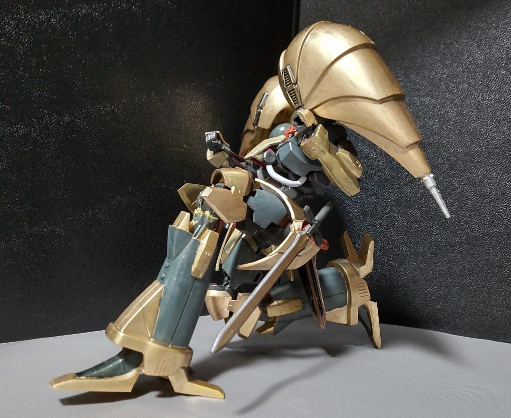 グリムゲルデのフレームであるヴァルキュリア・フレームの恩恵により、可動域に関しては、今までの鉄血HMの中でも群を抜けています。