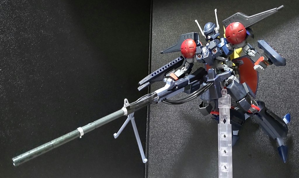 ムーバル・フレームに装甲を付けていくヘビーメタルと鉄血MS独自のフレームとの相性は非常に良いので、サクサクと作っていけました。残る2体(オージェ、アシュラテンプル)も鉄血MSとのミキシングで行く予定です。最後までのお付き合いありがとうございます。