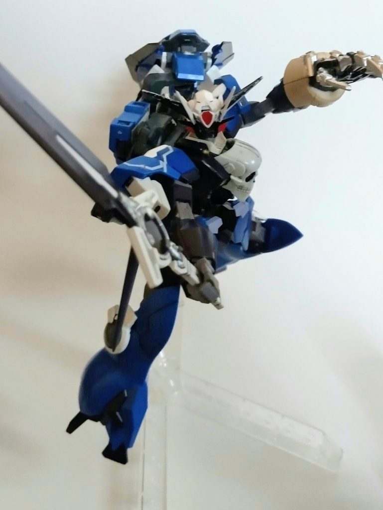 ·GNソードX未知の番号ということでXです。(ローマ数字じゃないよ)ソードビットとの合体機構はありません。