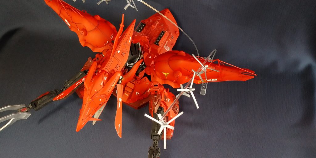 リフレクタービットも再現しました。透明プラ棒で浮いてる表現をしました。  