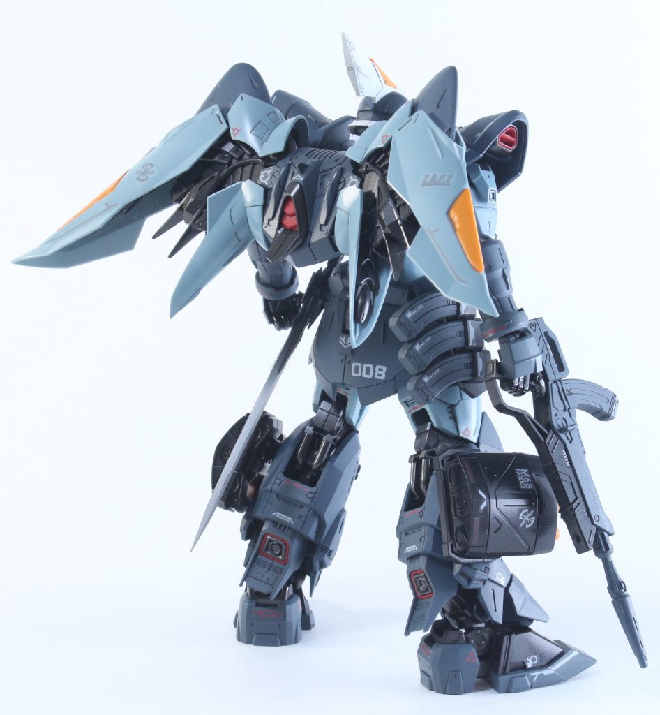 フレームはガンメタルで塗装しました。