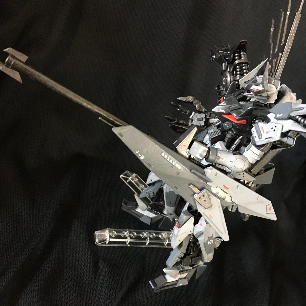 なんとかバスターランチャー装備!正式名はフォールディングデストランチャー…?じゃあ、改造して威力があがっているはずなので…フォールディングデストランチャーウルトラスーパーデラックスです。