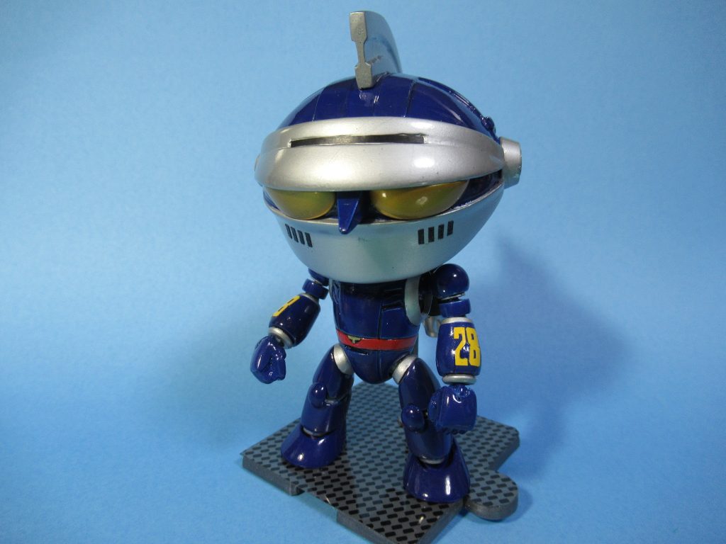 車の運転中に鉄人の主題歌を熱唱してる時に「あ～くまが街を～♪狙ってる～♪･･･くま→クマ？→プチッガイ！」と閃いて作りました。