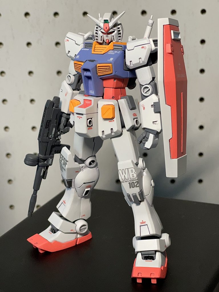 =  塗装レシピ =ホワイト - Mr.ベースホワイト(缶スプレー)以下、アクリル筆塗りレッド - フラットホワイト / 蛍光レッド / クリヤーレッドブルー - フラットホワイト / パープル / 蛍光レッド / クリヤーブルーイエロー - フラットホワイト / 蛍光オレンジ / クリヤーオレンジニュートラルグレイ / ジャーマングレイ / メタリックグリーン